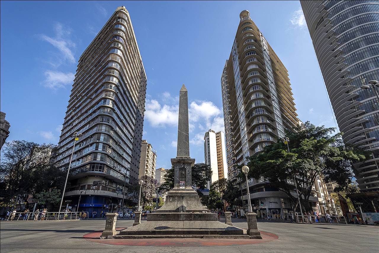 Praça Sete de Setembro: Coração Histórico de Belo Horizonte